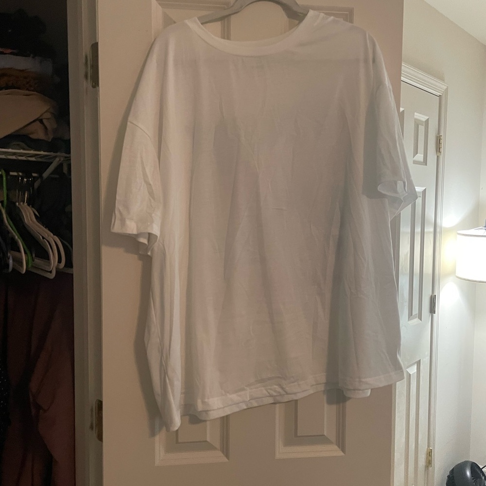 SHEIN White Short Sleeve Tee